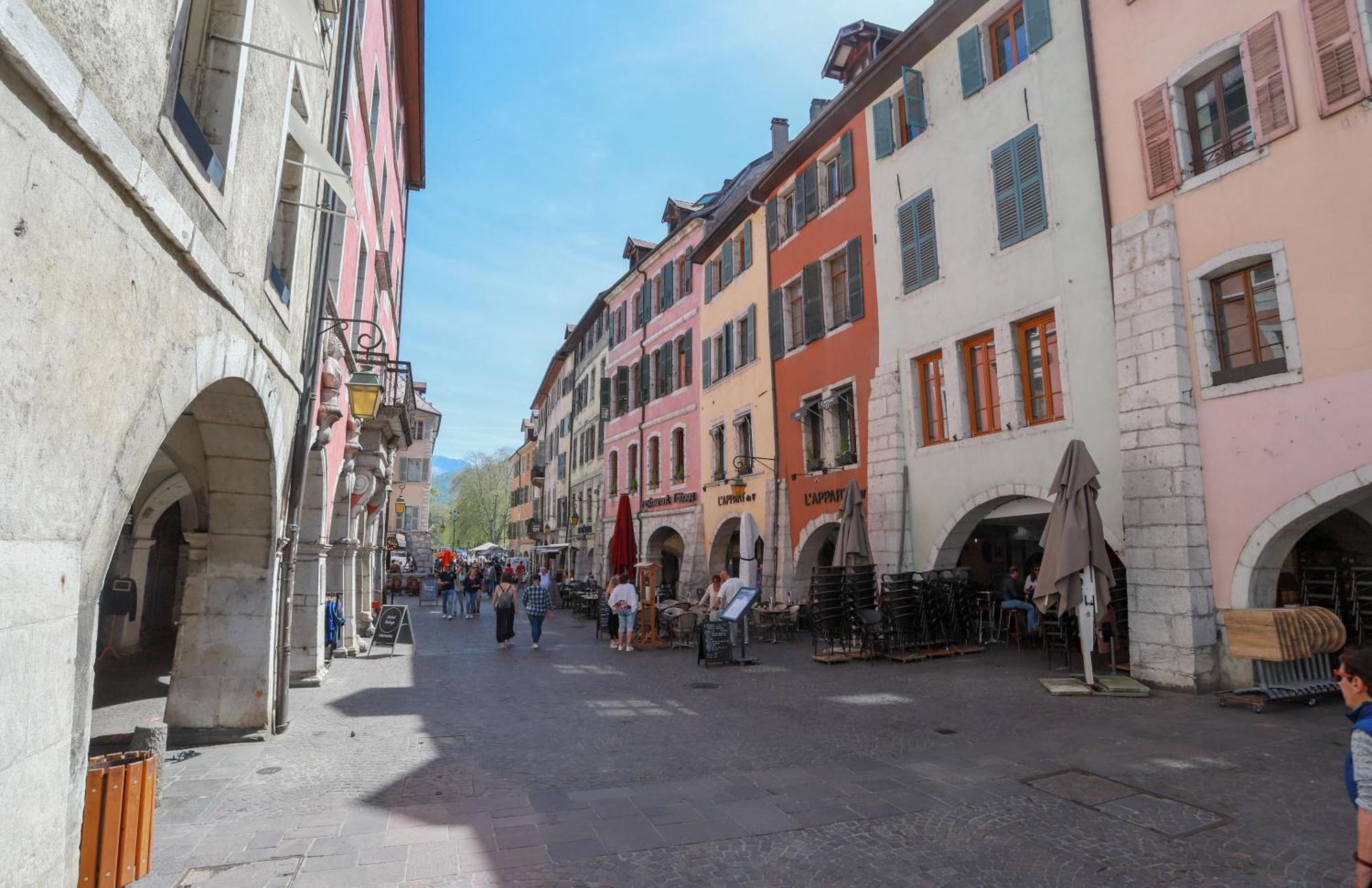 Bed and Breakfast Nid douillet à Annecy Extérieur photo
